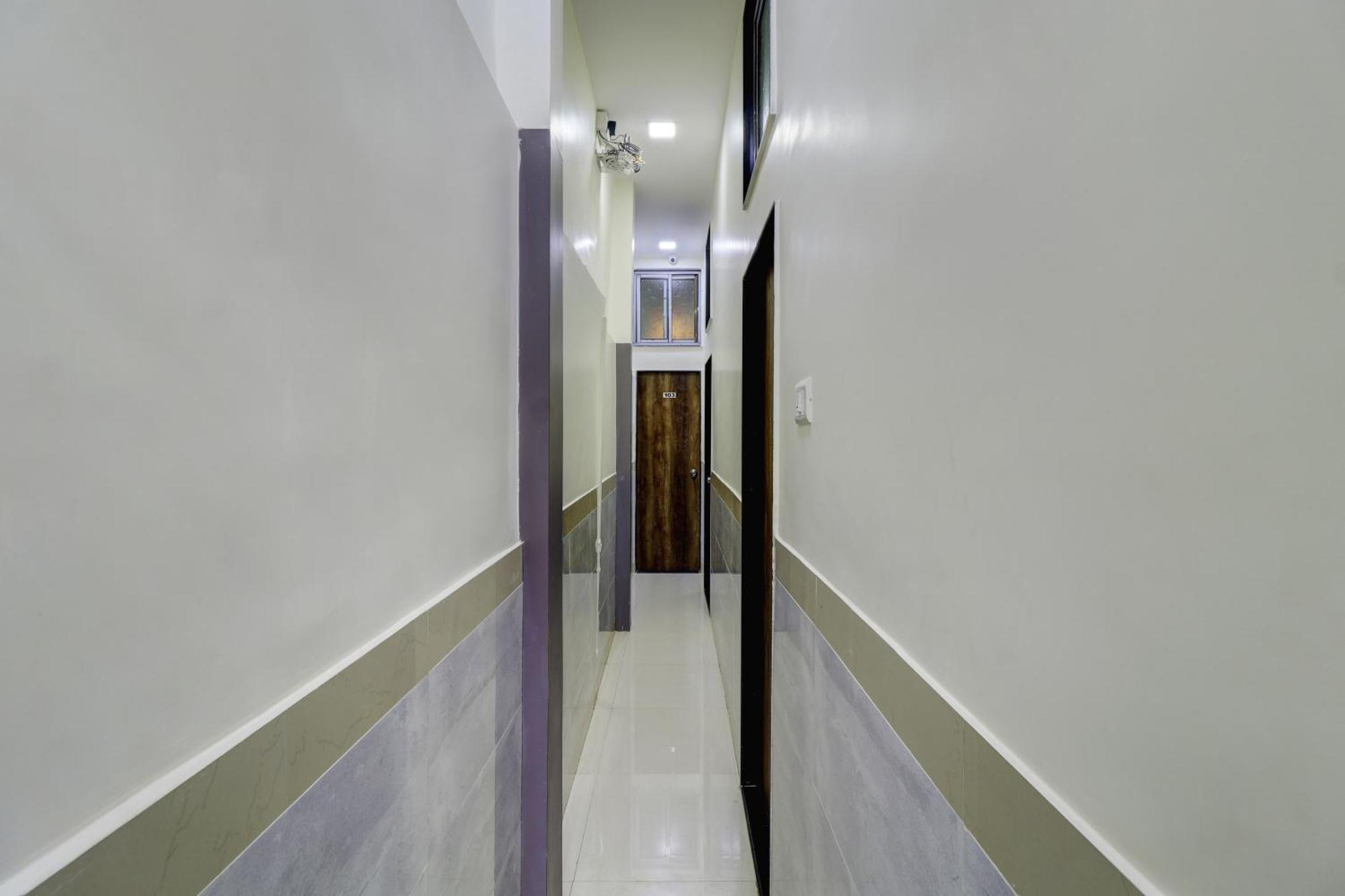 Hotel New Balaji Residency Mumbai Bagian luar foto